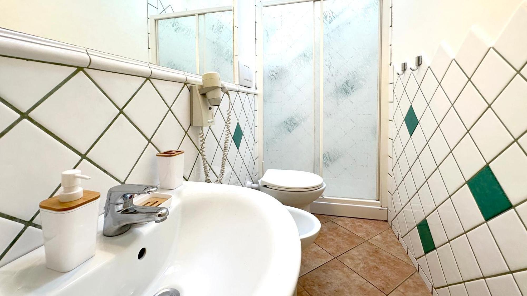 Int 4 - Suite Edoardo By Residence San Luca Bologna Exteriör bild